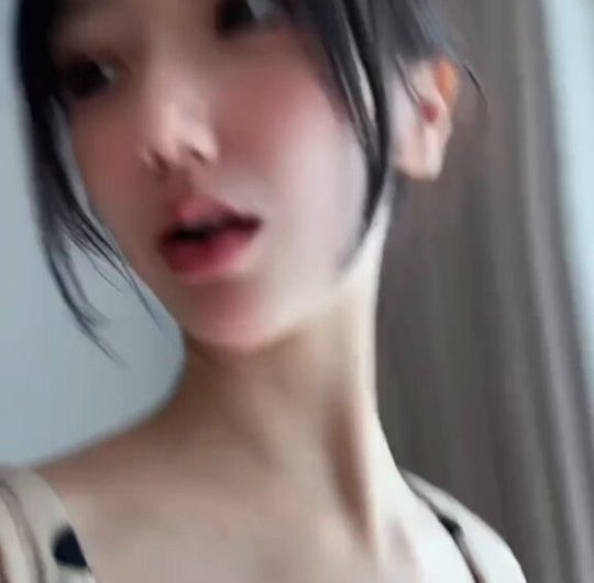 Video Tweet