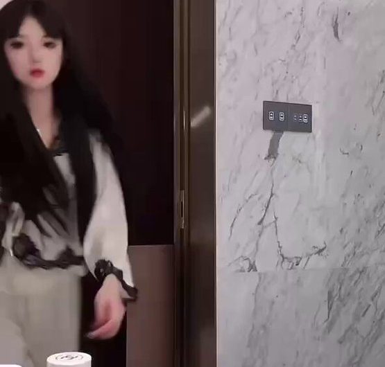 白净软润！小姐姐的奶子好漂亮，好喜欢呀…… 每日抖音直播主播闪现走光露点！