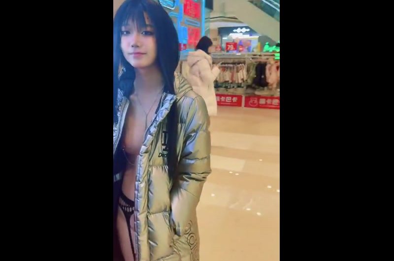 执行主人任务的小母狗👀