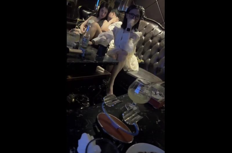 大哥今天伤感了