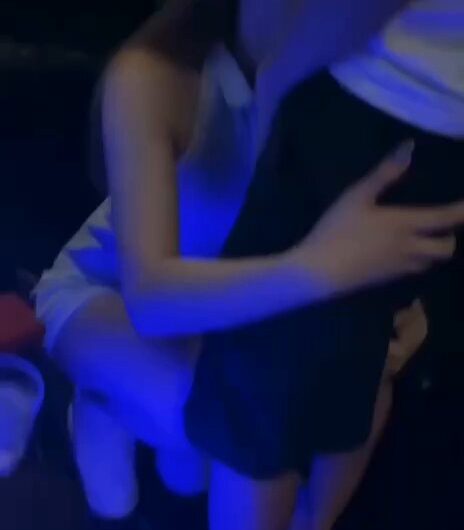 还是彪哥会玩，这才刚开始呢就吹起来了👍
