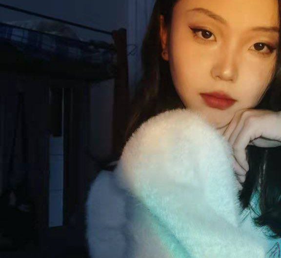 精品反差🎊🎊🎊： 素人生活大反差第一期：001✨ 投稿💌