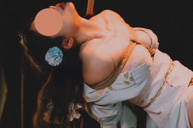 RT : 沉醉 rigger： model： photographer： venue：