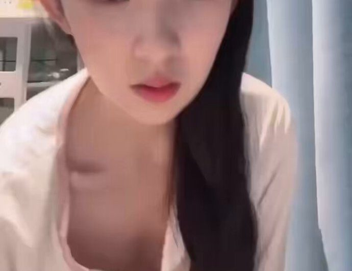 Video Tweet