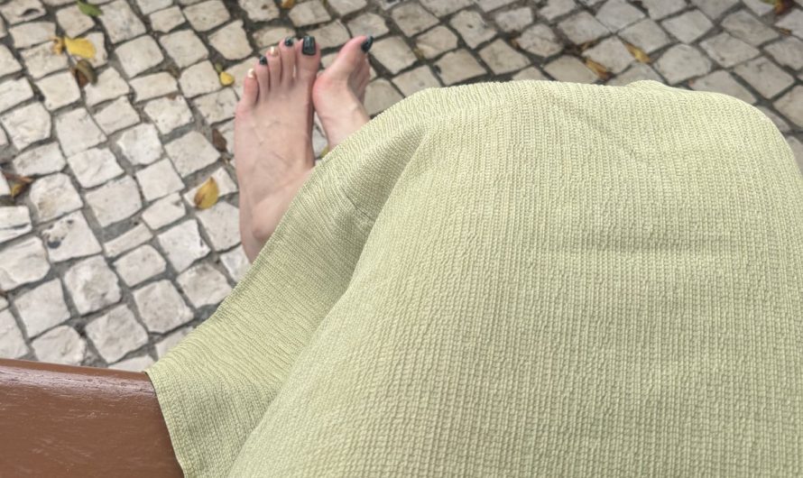 RT : 23-25在🇭🇰 26-28在深圳 30号在阳江 1-4号阳江茂名湛江海口 🉑入🚪约起来哦