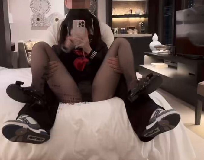 RT : M腿 再来一个哥哥过来肏我吖