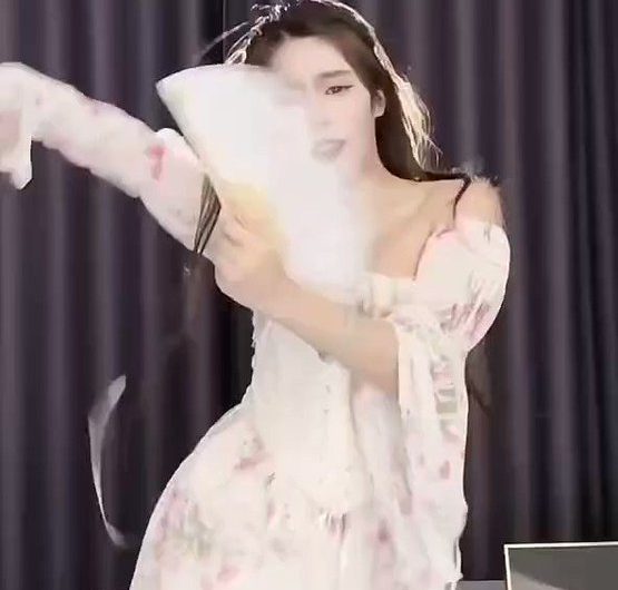 跳舞跳得好，观众少不了，主播是懂观众的