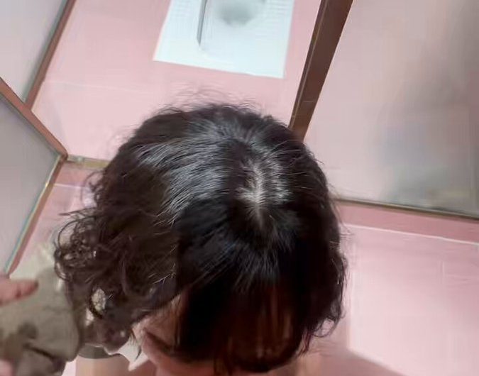 洗浴厕所吃鸡鸡 嘴要撑大了😝😝😝