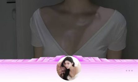 #魅可儿 花椒【魅可儿】长腿美女 有声一对一 裸舞 露三点