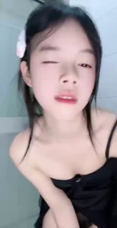 #快手 #困崽 快手【困崽】高颜嫩妹露三点裸舞自慰福利
