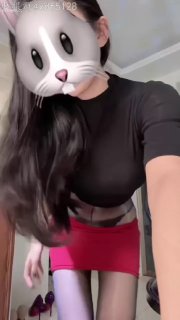 快手【娮yan】极品欲姐女神 情趣内衣丝袜内裤顶逼骚舞